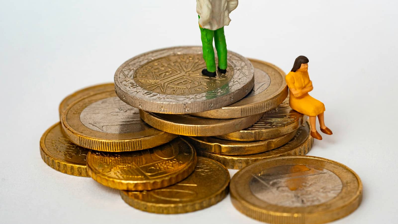 Neptune vs. Top California Prenup Law Firms: Features, Pricing, Pros and Cons