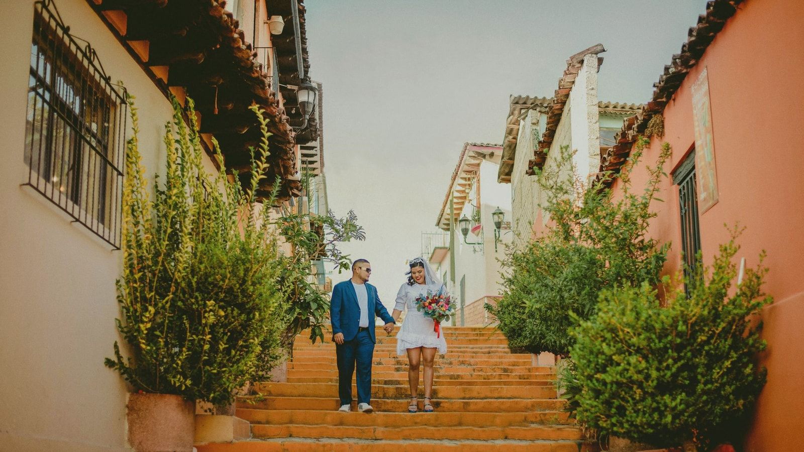 How to Get Married in California: License, Cost & Checklist | Neptune Blog