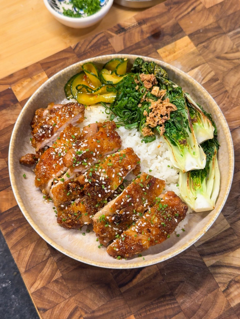 Crispy Honey Garlic Butter Chicken Thighs