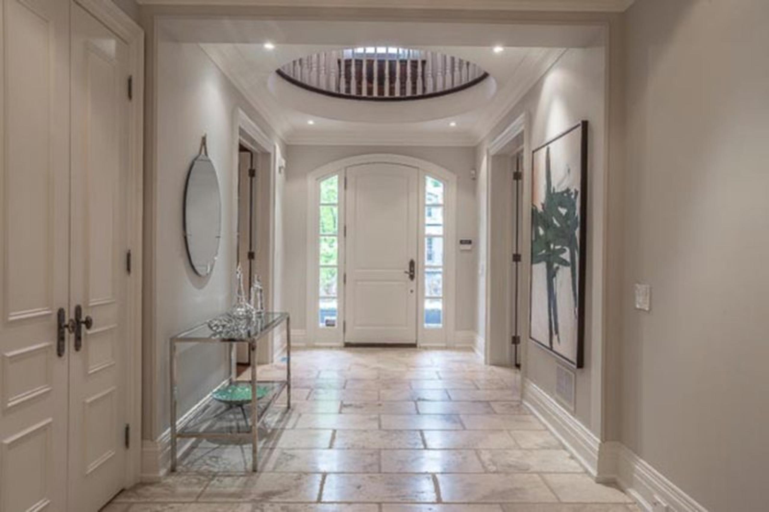 Hallway staging example
