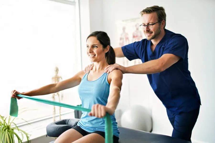 Sports Injury Recovery: How PT, Chiropractic, and Recovery Therapies Work Together