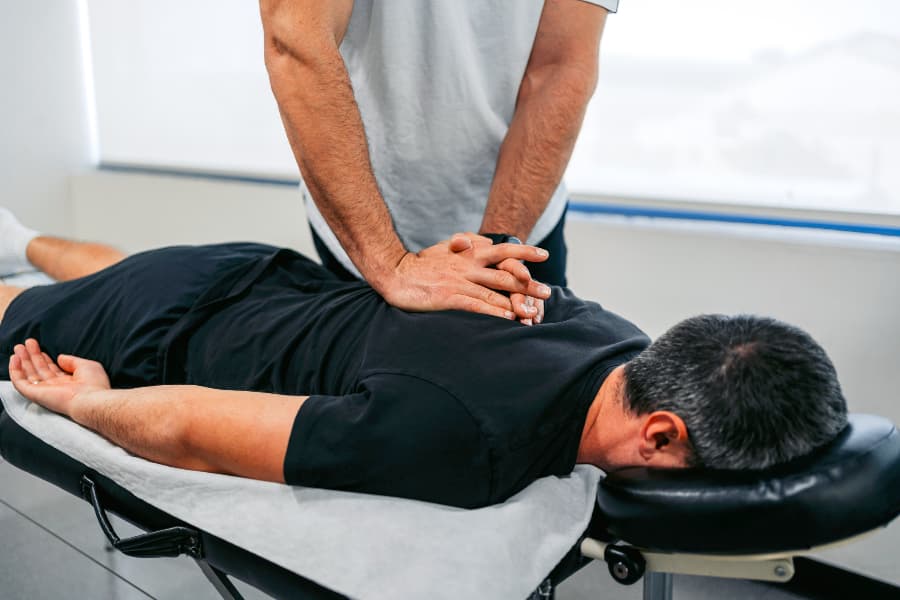 When Should You Go to a Chiropractor? A Practical Guide for Patients in New Jersey