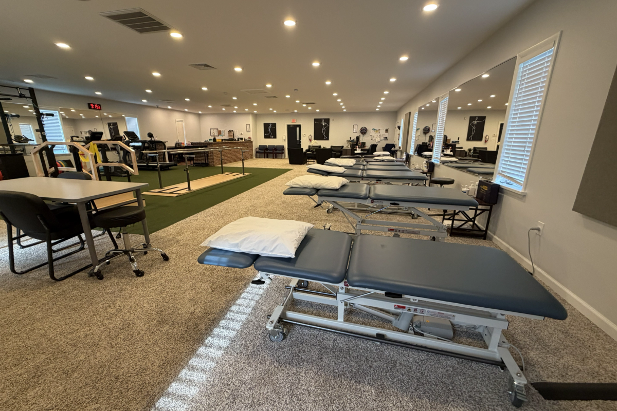 Physical therapy area of the Thompson Healthcare & Sports Medicine - Toms River location.