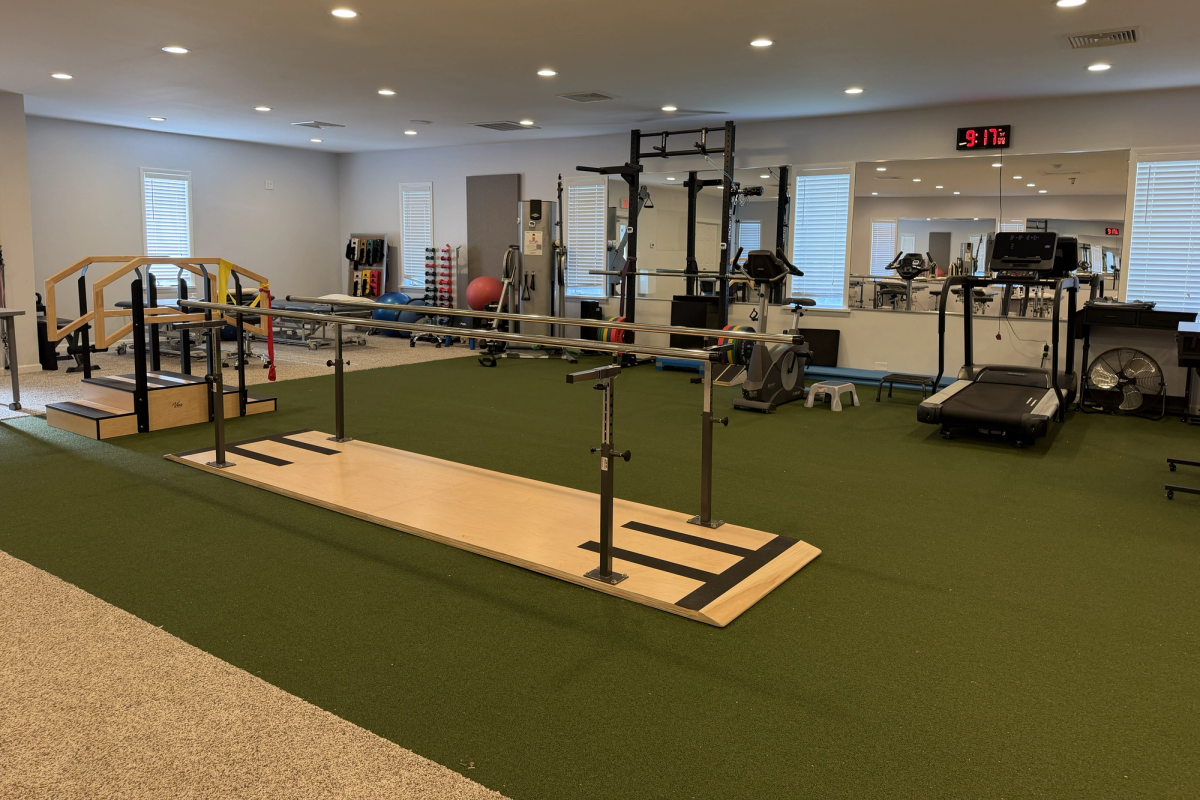 Physical therapy area of the Thompson Healthcare & Sports Medicine - Toms River location.
