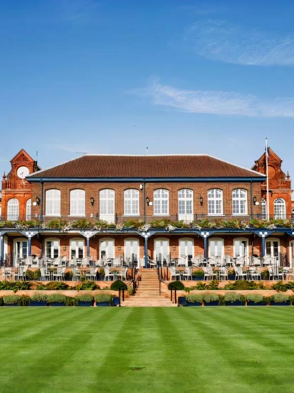Queen's Club