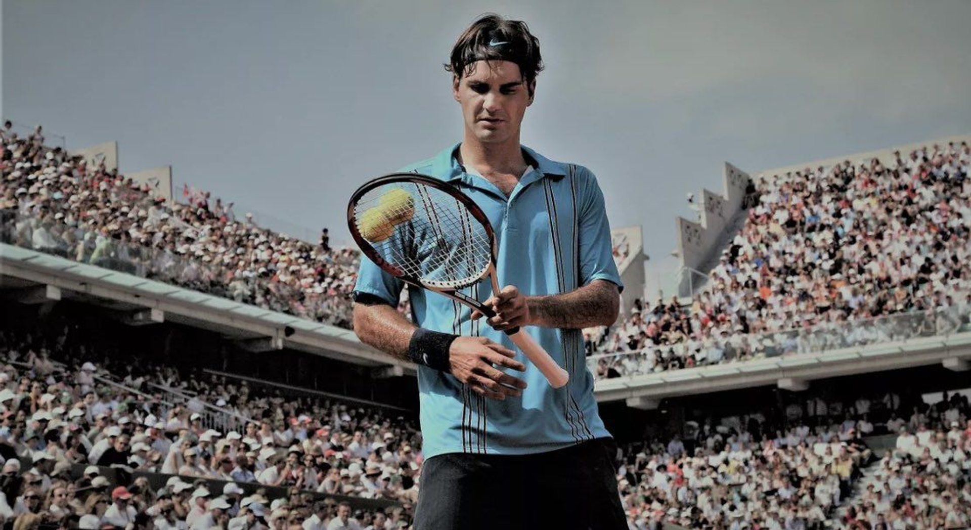 Roger Federer playing tennis, focused with Nike gear, before a stadium full of fans.