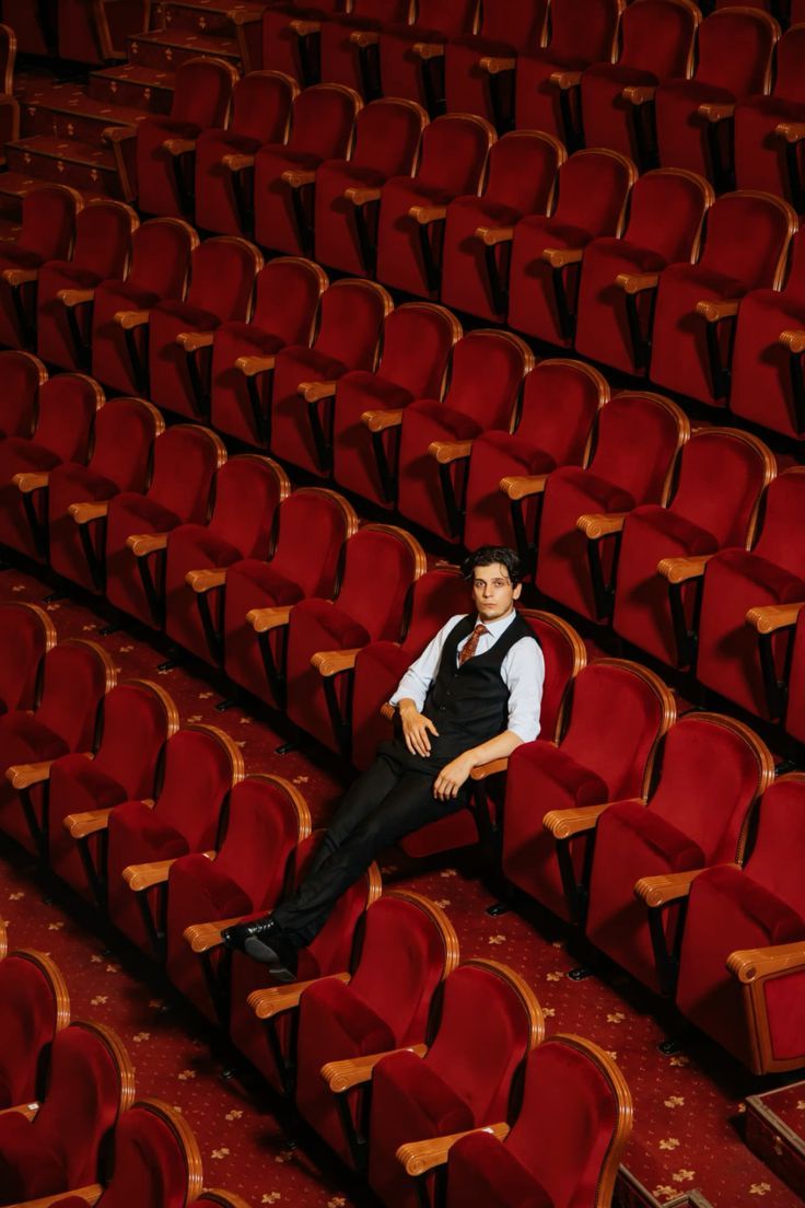 Intimate Theatre & Club Shows category