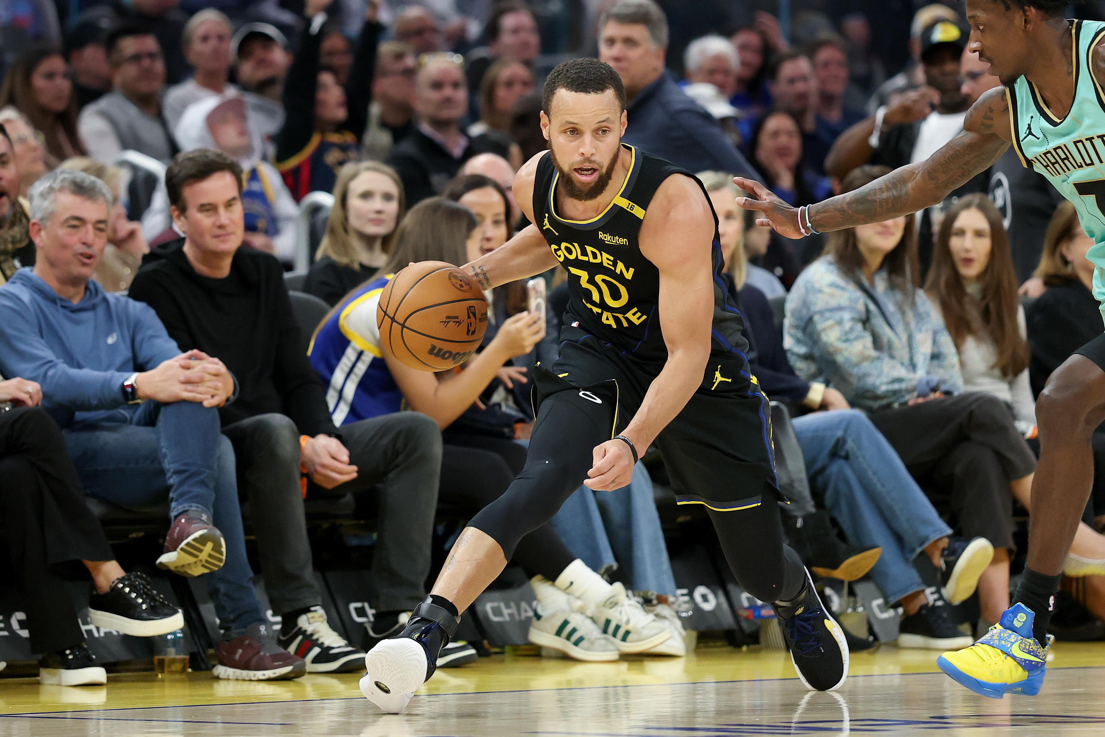 Basketball hospitality experiences