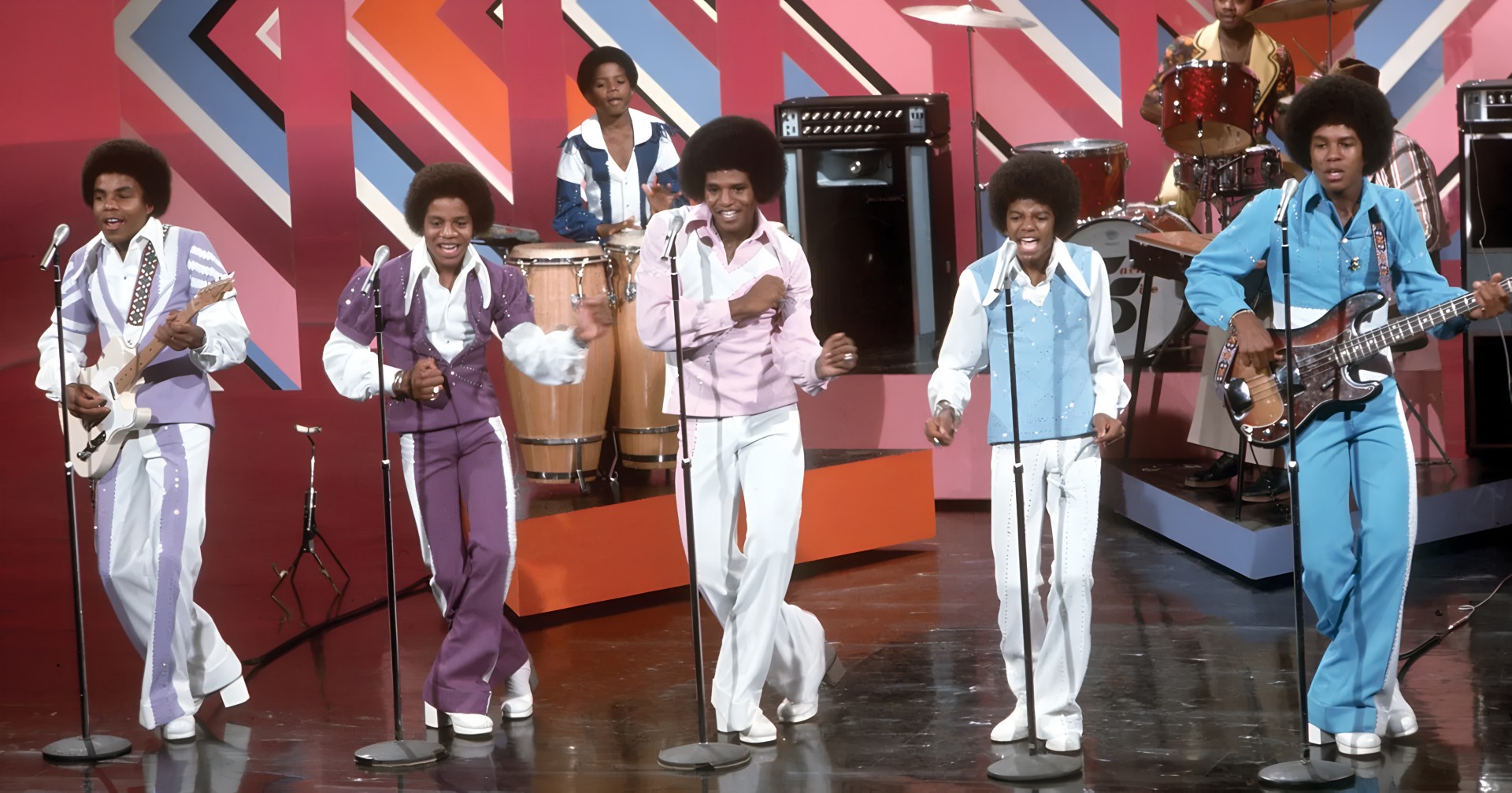 Best Jacksons 2026 UK Date: Travel & Hospitality