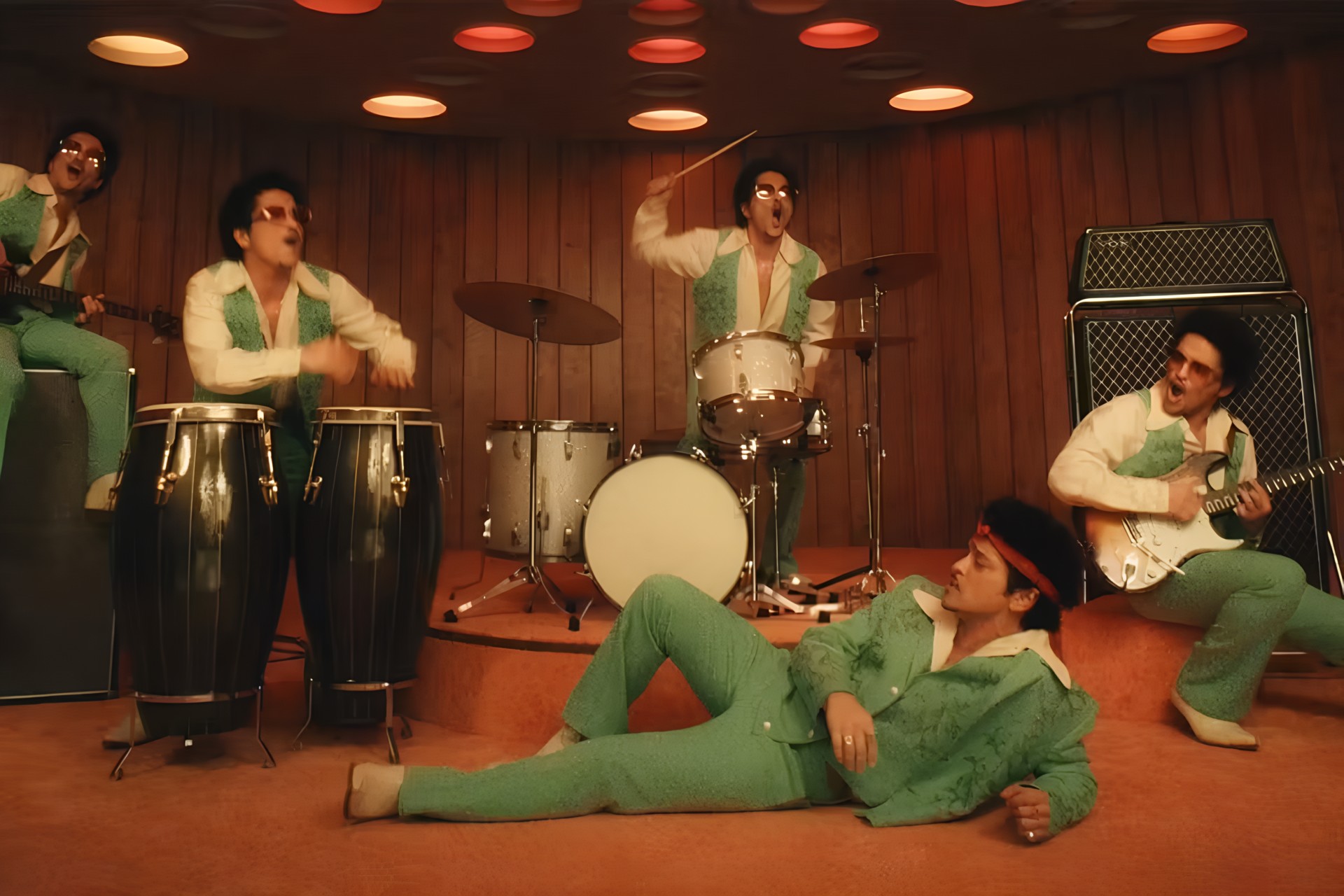 Bruno Mars - Singer