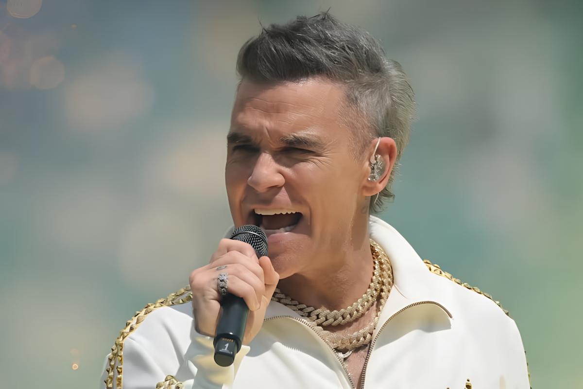Robbie Williams - Singer