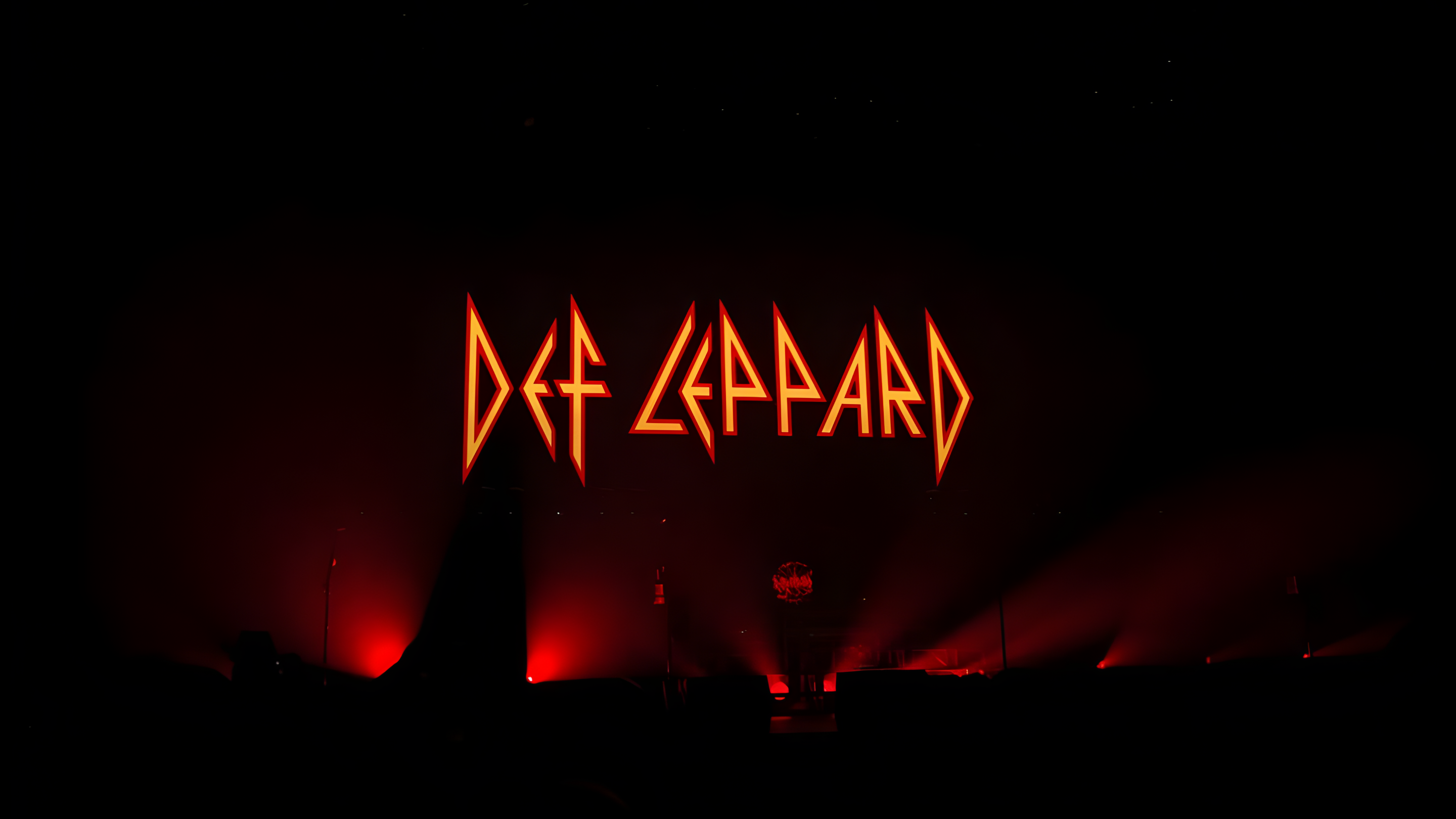 Def Leppard | 2026 Summer UK/EU Tour hospitality experiences