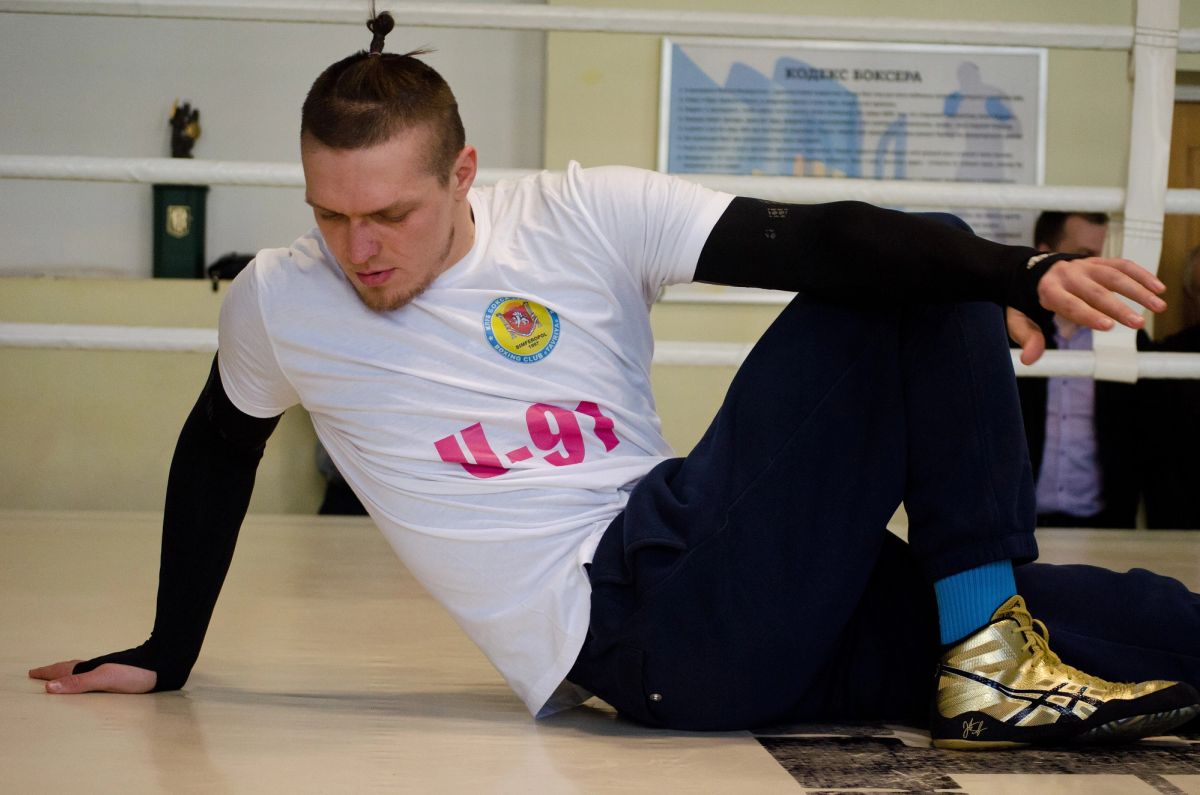 Oleksandr Usyk at an open training session in April 2015 before his fight with Andrey Knyazev