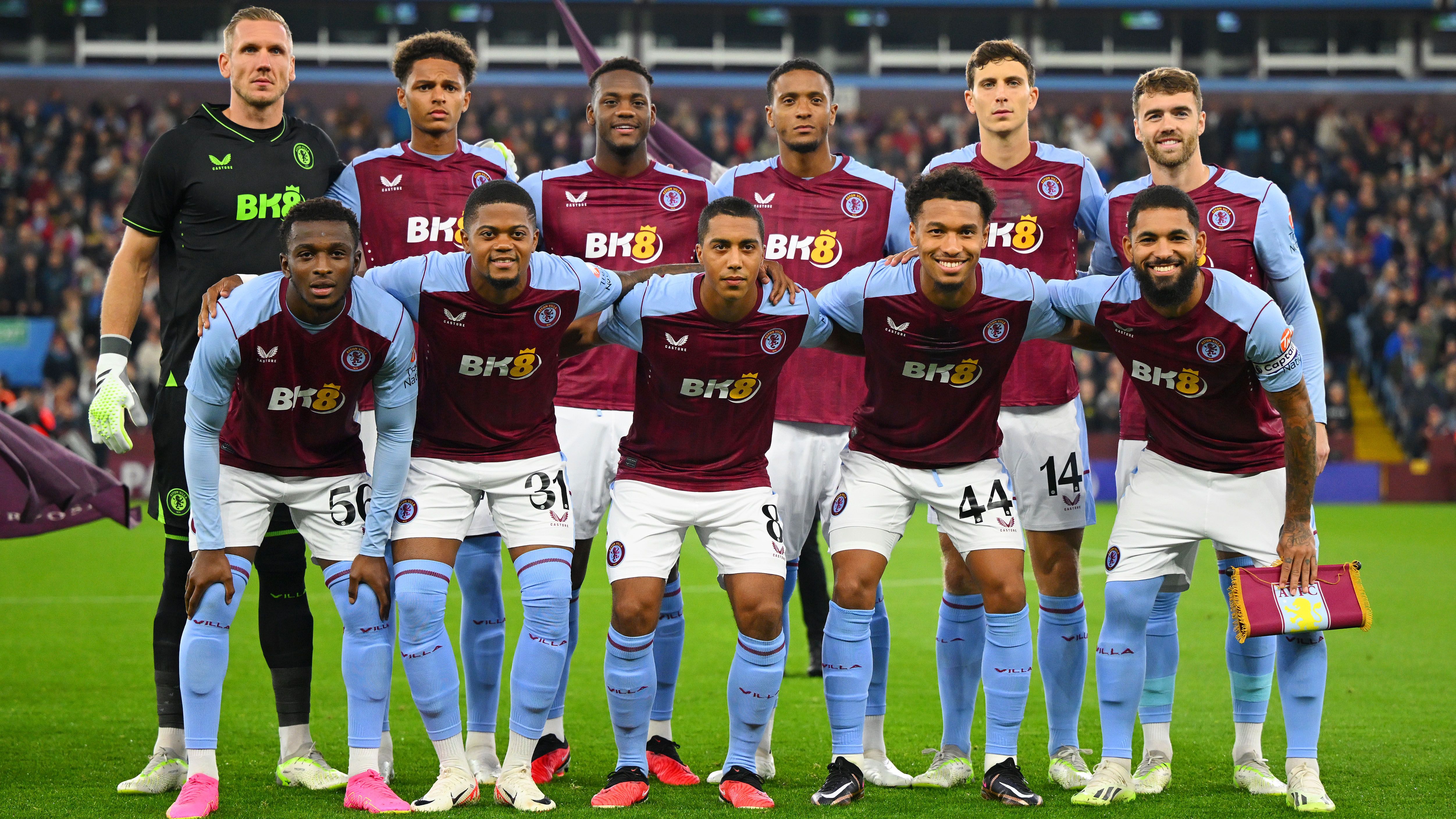 Aston Villa FC - Football Team
