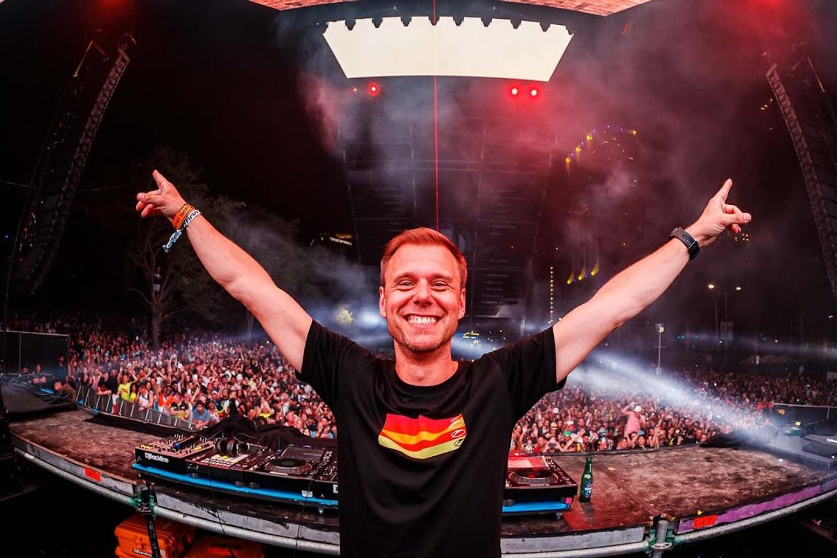 Armin van Buuren - DJ
