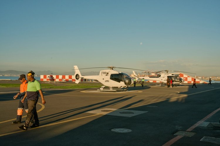 Cape Town Helicopters | Scenic Helicopter Tours | V&A Waterfront Cape Town