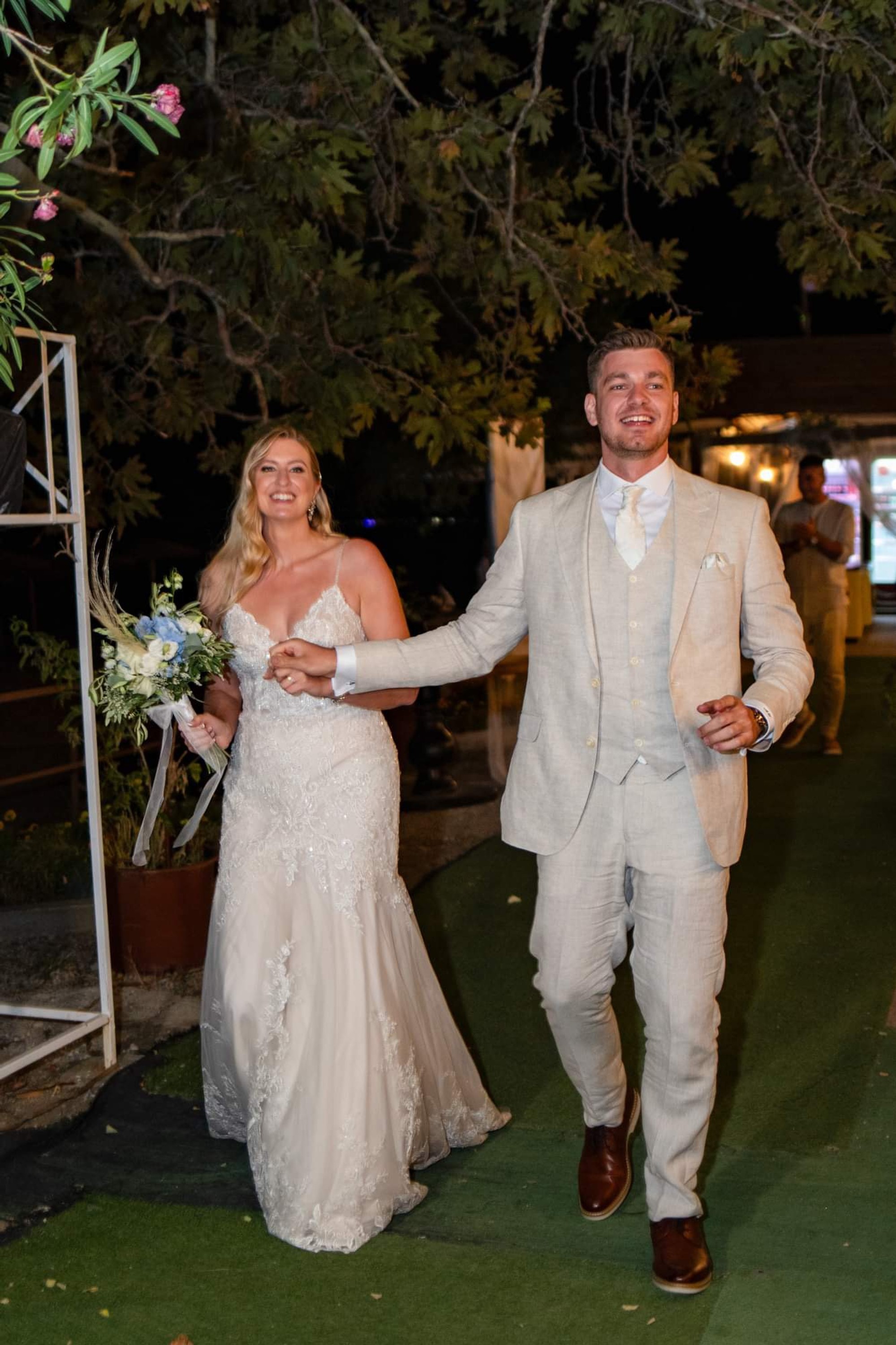 Alexandros & Tess - Gallery Image 31