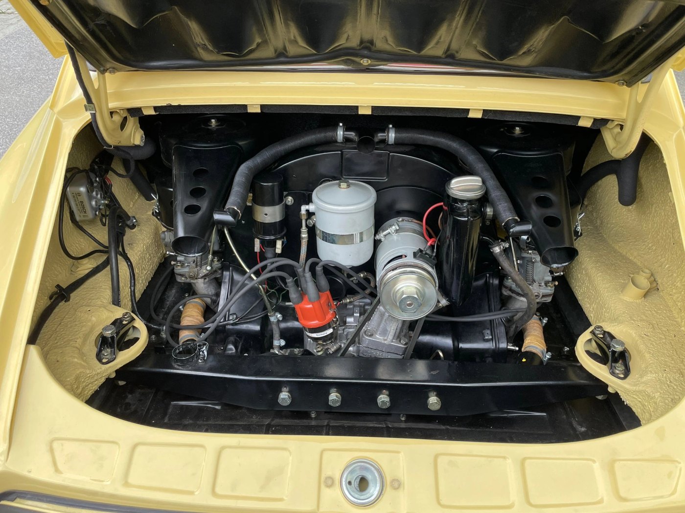 PORSCHE 912