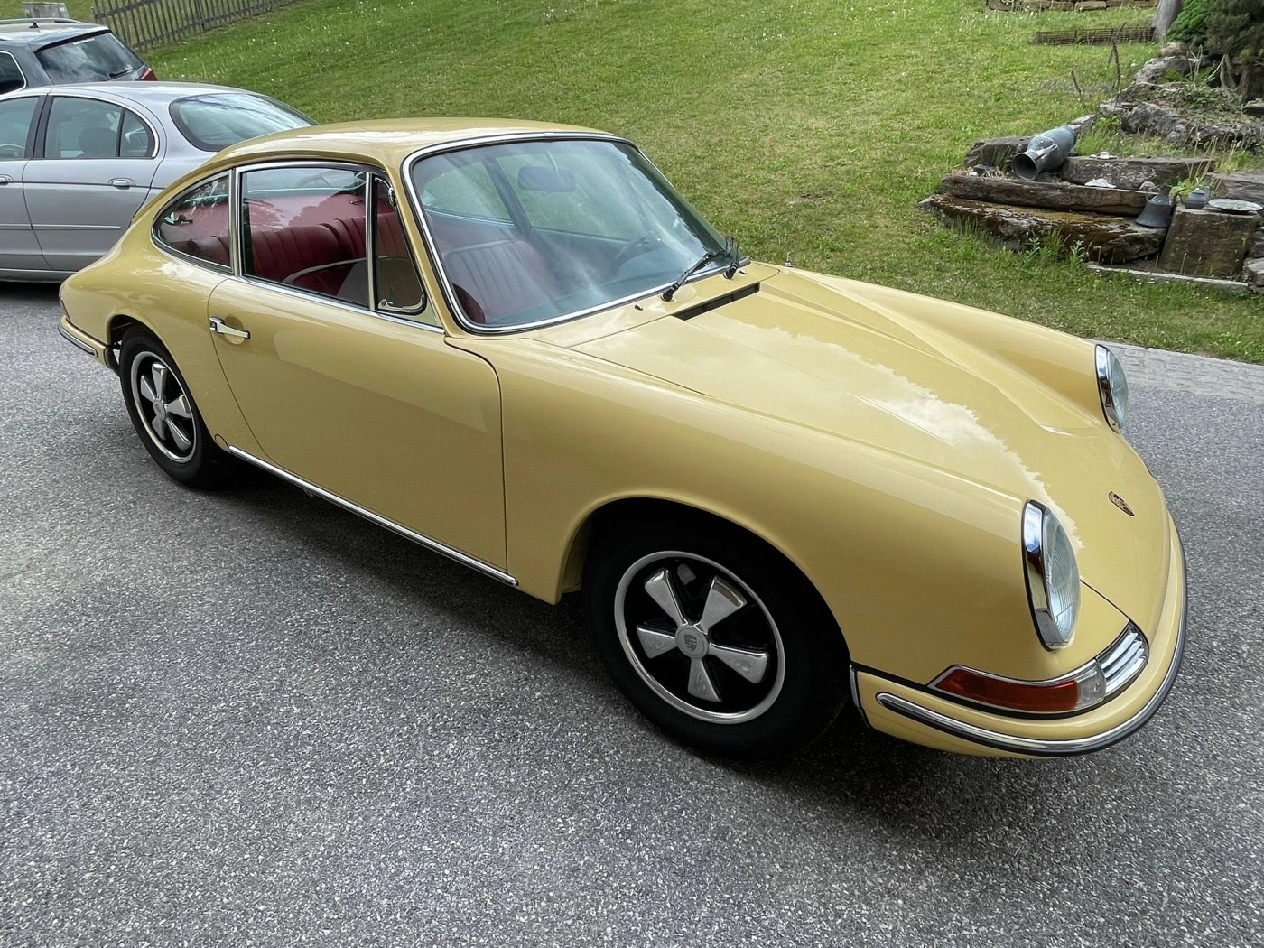 PORSCHE 912