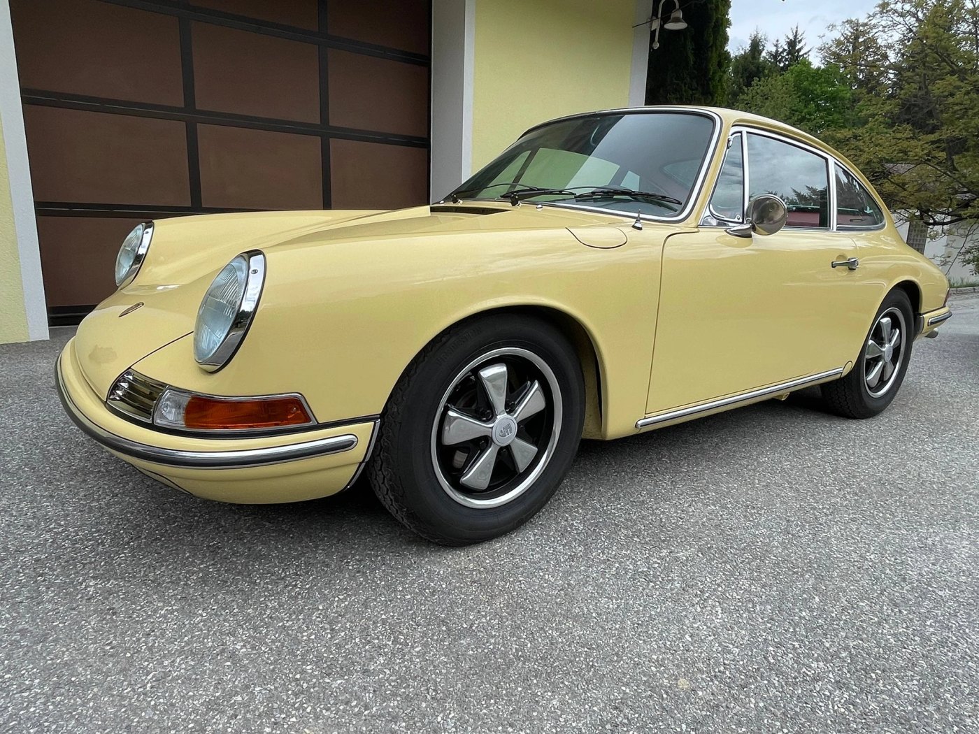 PORSCHE 912