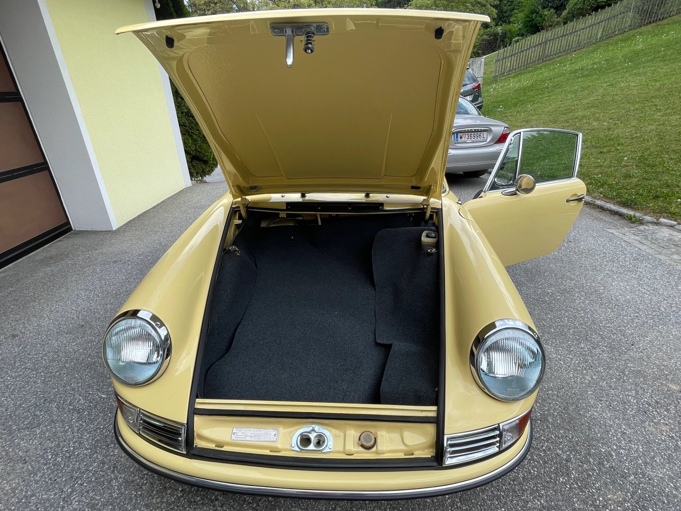 PORSCHE 912