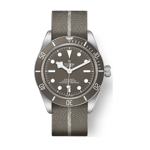 Tudor Black Bay 58 925 Grey Silver Fabric 39mm