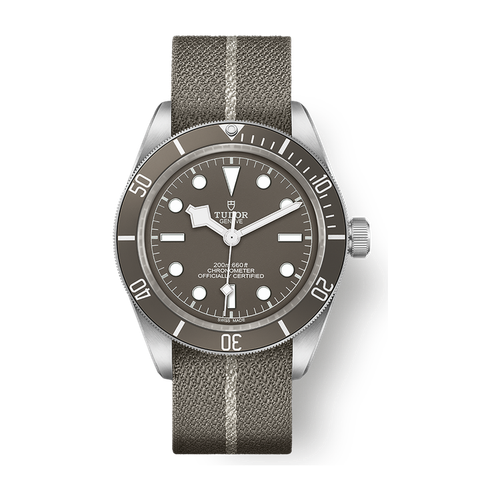 Tudor Black Bay 58 925 Grey Silver Fabric 39mm