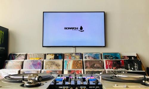 Live Online Lessons with Scratch DJ Academy