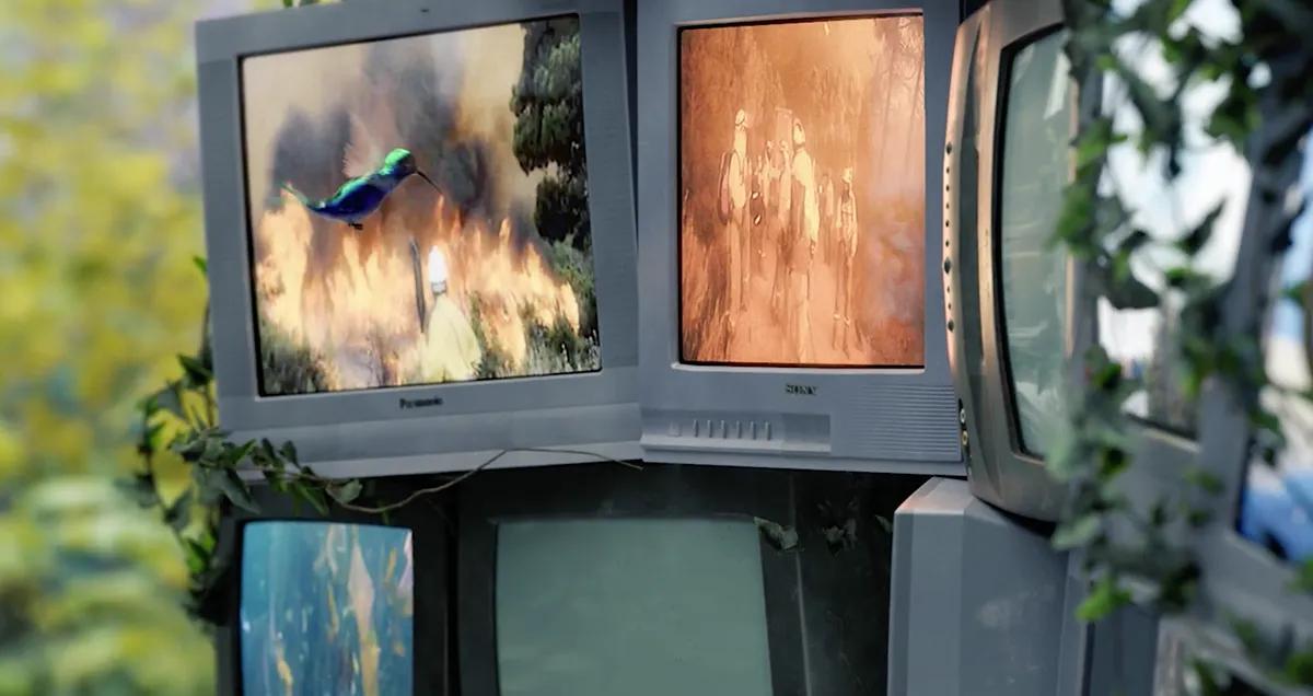 Artista de efectos visuales VFX trabajando en cine y publicidad