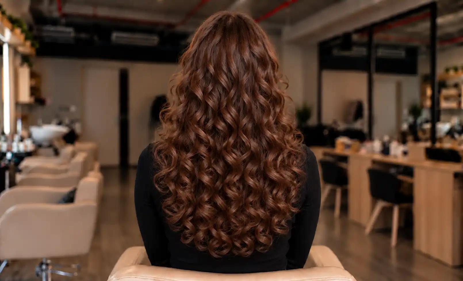 Ondulado Permanente en Intriago Hair Studio Santiago