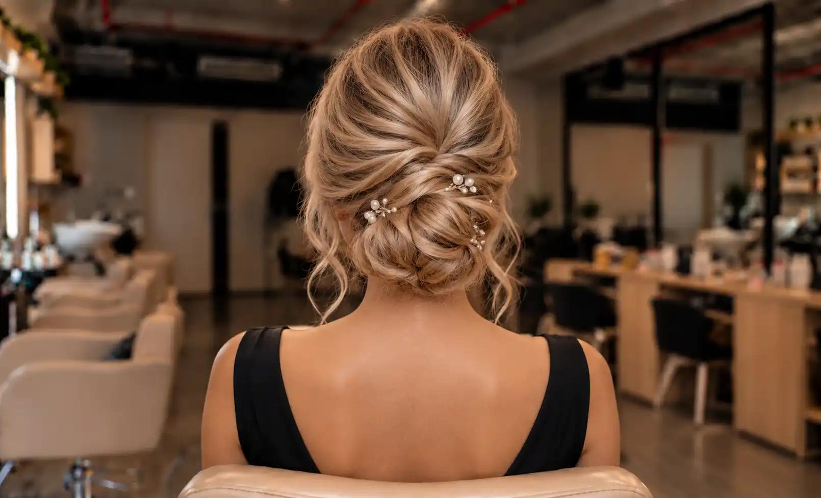 Peinados de Fiesta en Intriago Hair Studio Santiago