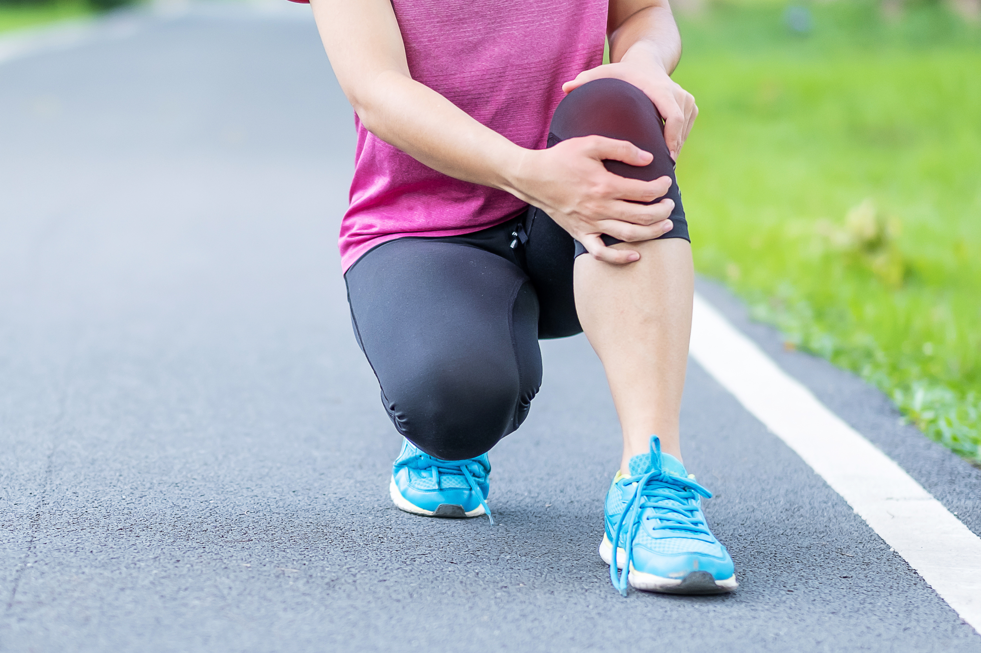 Patellar Tendonitis and Running: Symptoms, Causes and Research