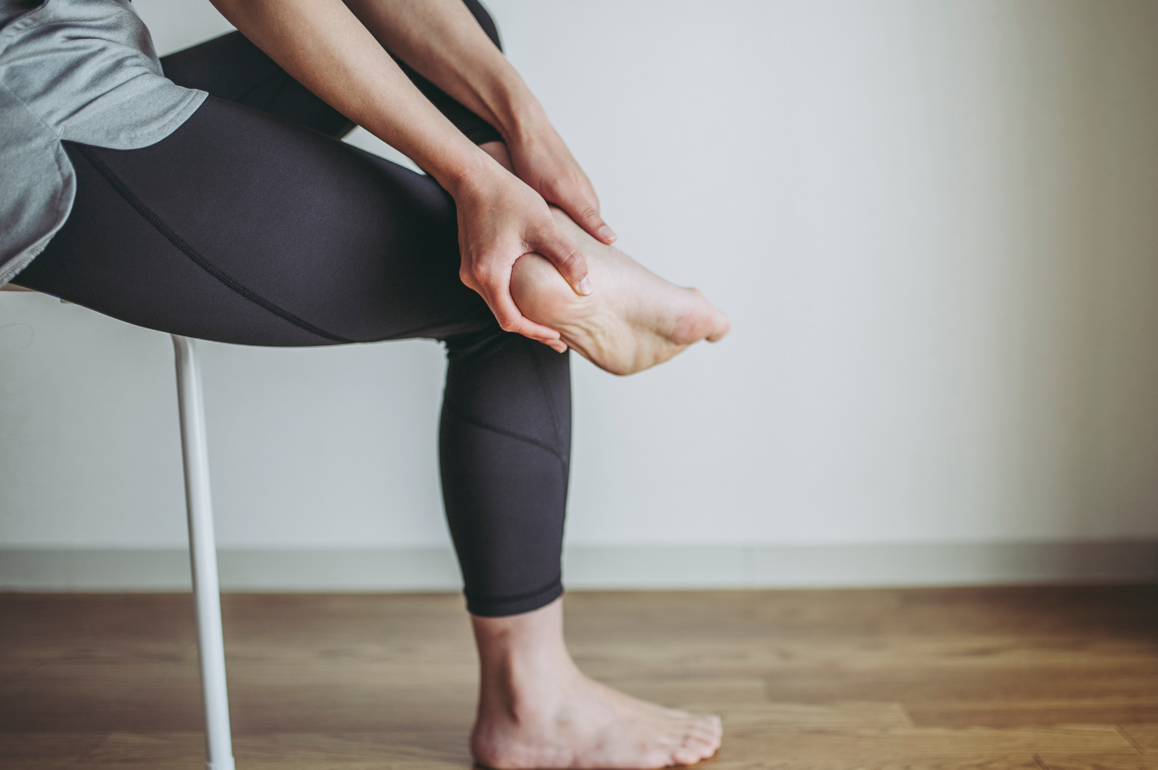 Learn what causes plantar fasciitis to flare up.