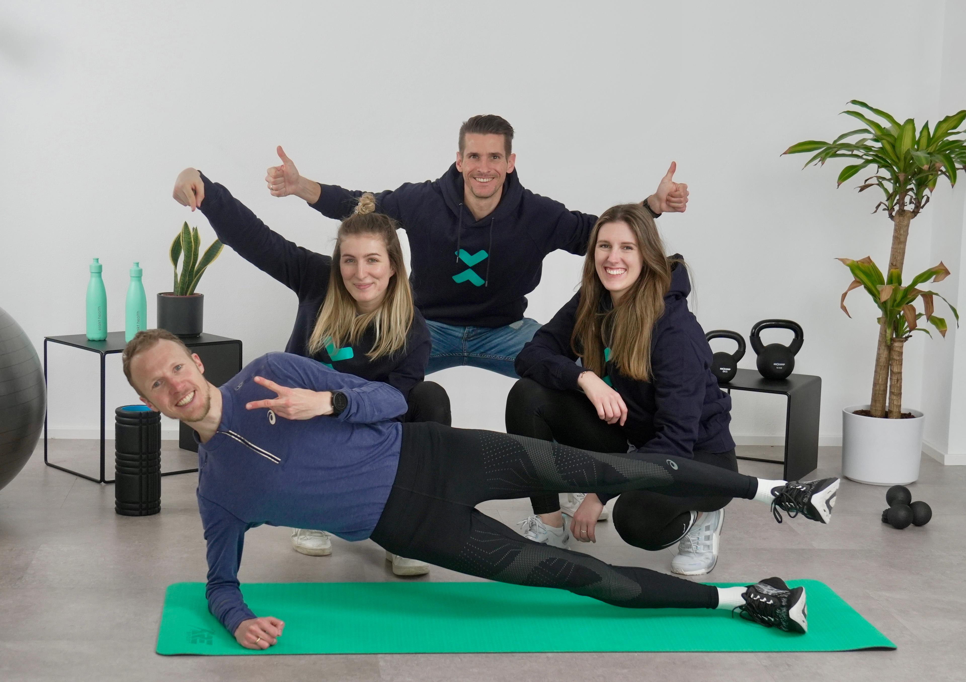 Teamfoto mit Richard Ringer und dem Exakt Health Team