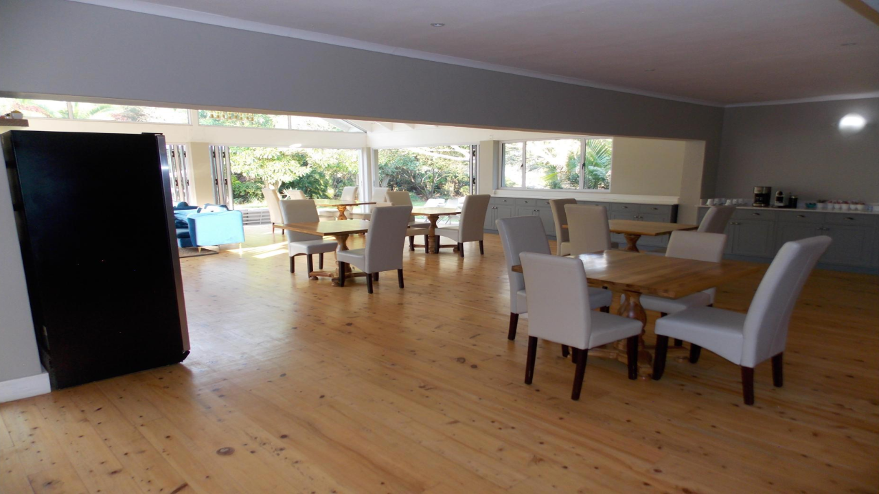 $2.4 million mega house in harare image 3