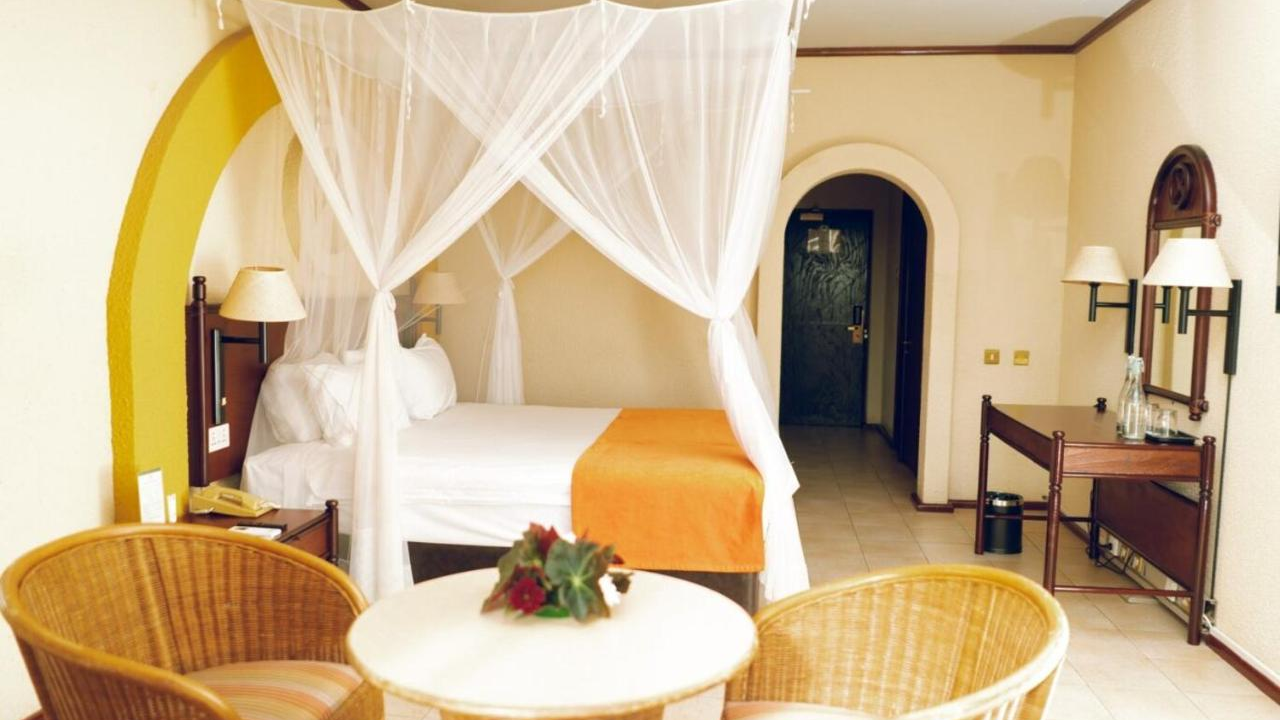 elephant-hills-hotel-2