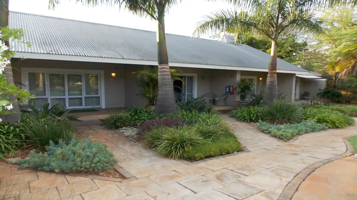 $2.4 million mega house in harare image 5