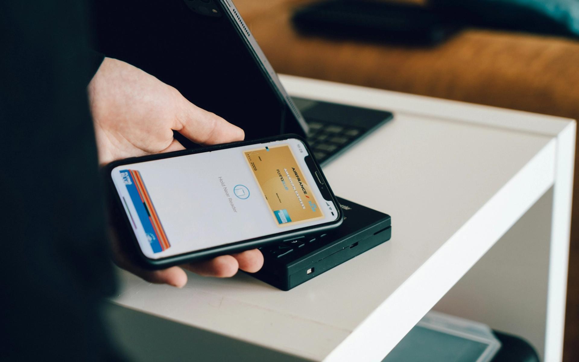 Contactless Payments for Faster Service & Higher Sales in Retail