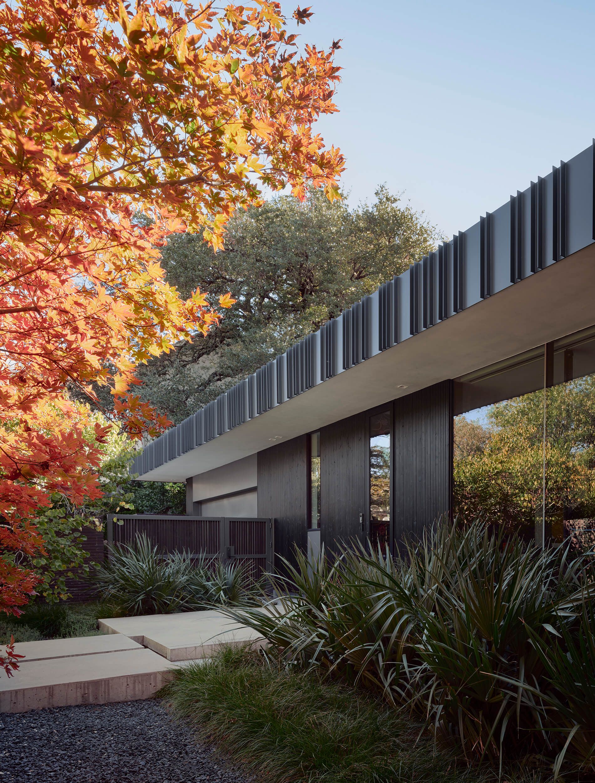Tarrytown Residence - image 5 of 10