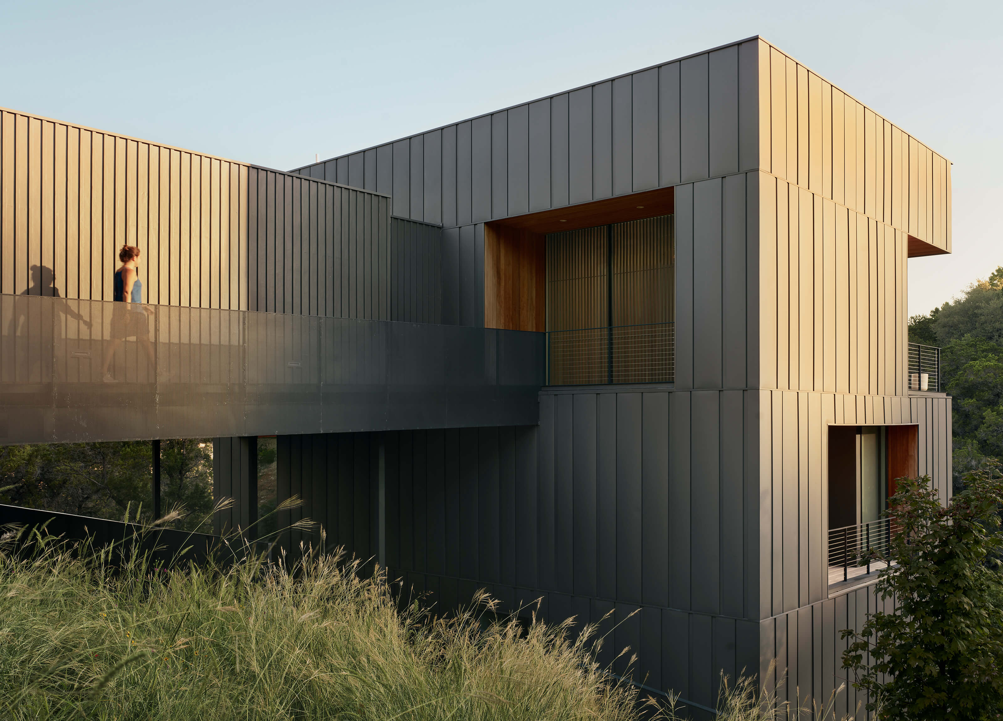 Falcon Ledge Residence - image 10 of 10