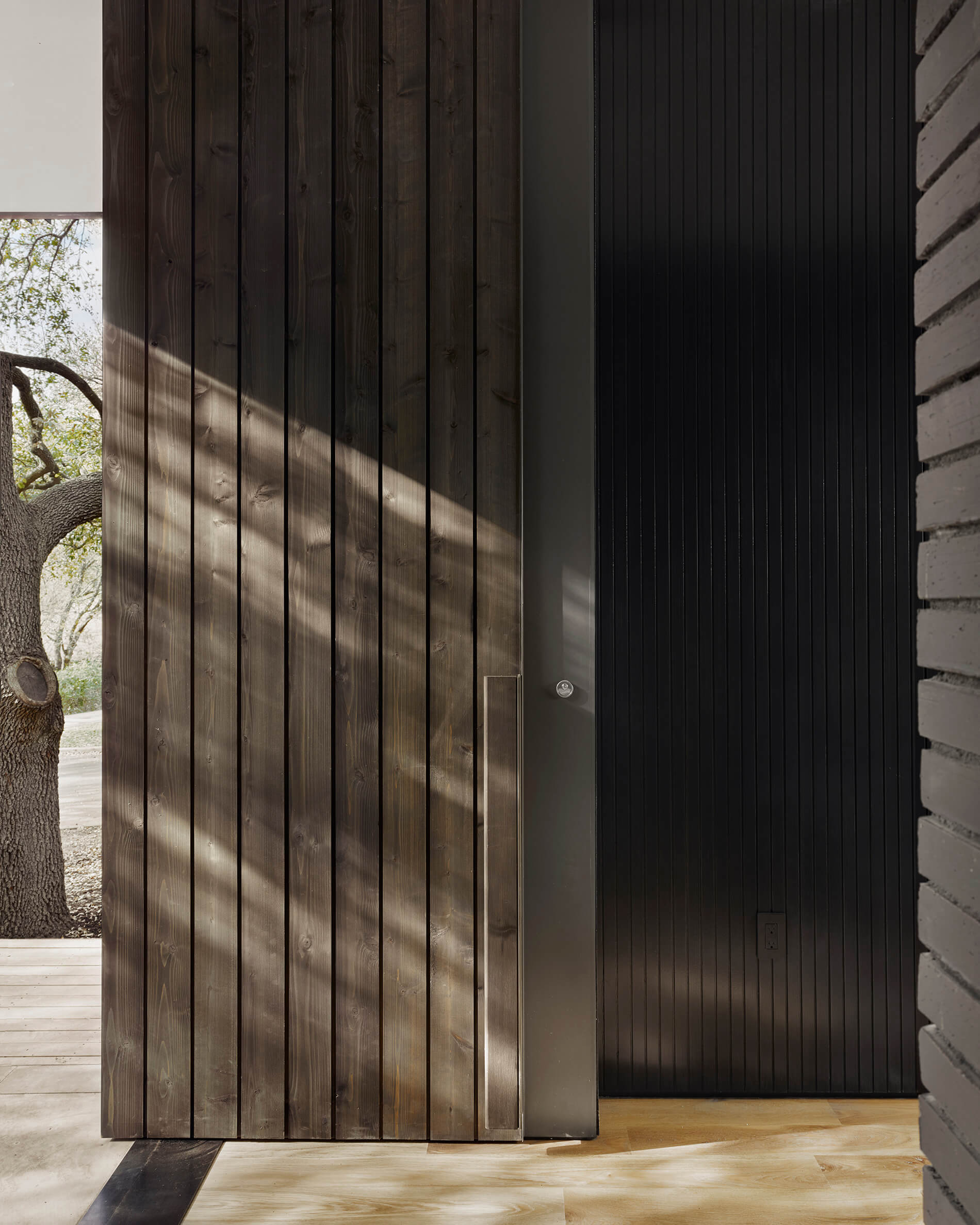 Tarrytown Residence - image 9 of 10
