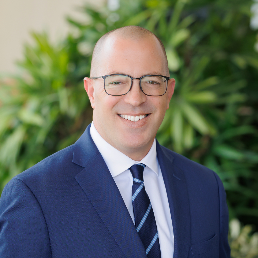 Dr. Julio Ortiz  |  Florida  |  Doctor Trained in The Bunionplasty® Procedure