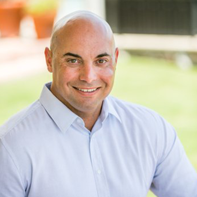 Dr. Charles Pittle | Texas | Doctor Trained in The Bunionplasty® Procedure