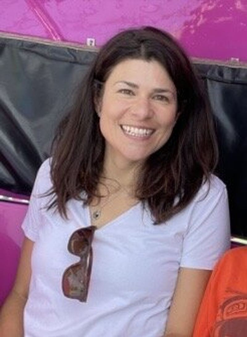 Portrait of Lindsay.
