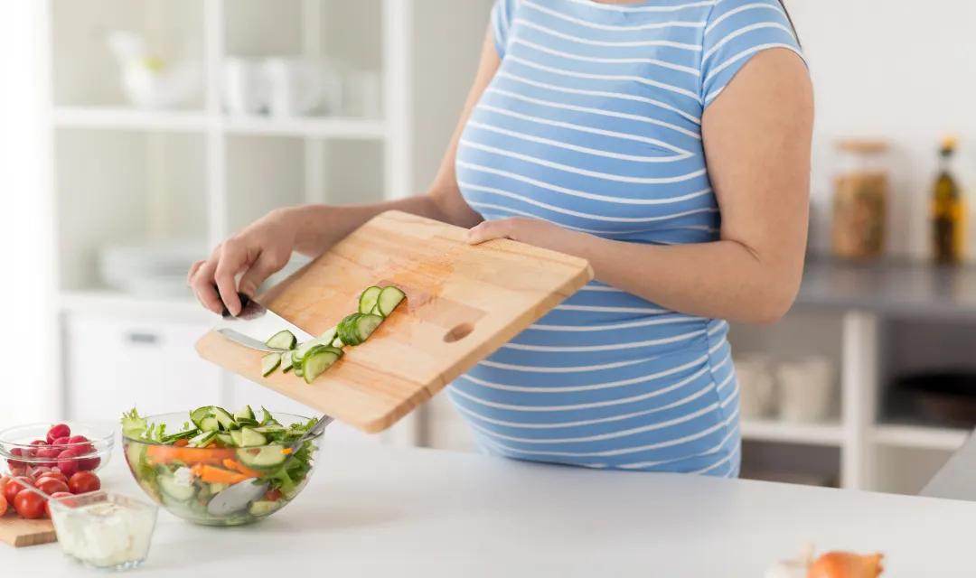Week 33: Digestive System Ready - Preparing for Milk