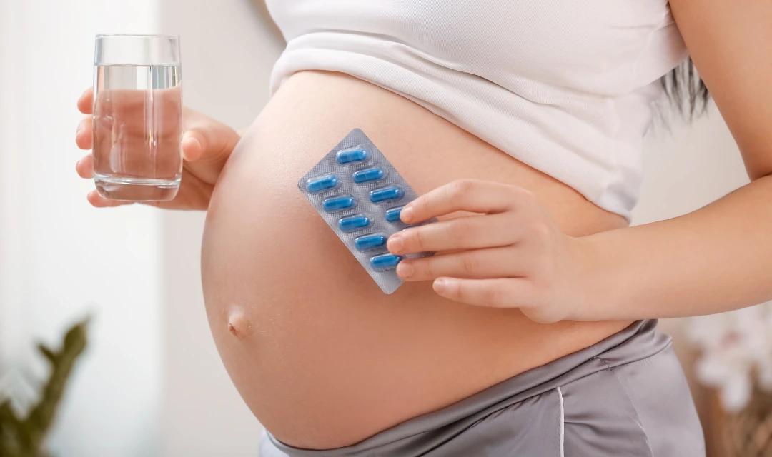 Folic Acid: Why This Vitamin is Crucial in Early Pregnancy
