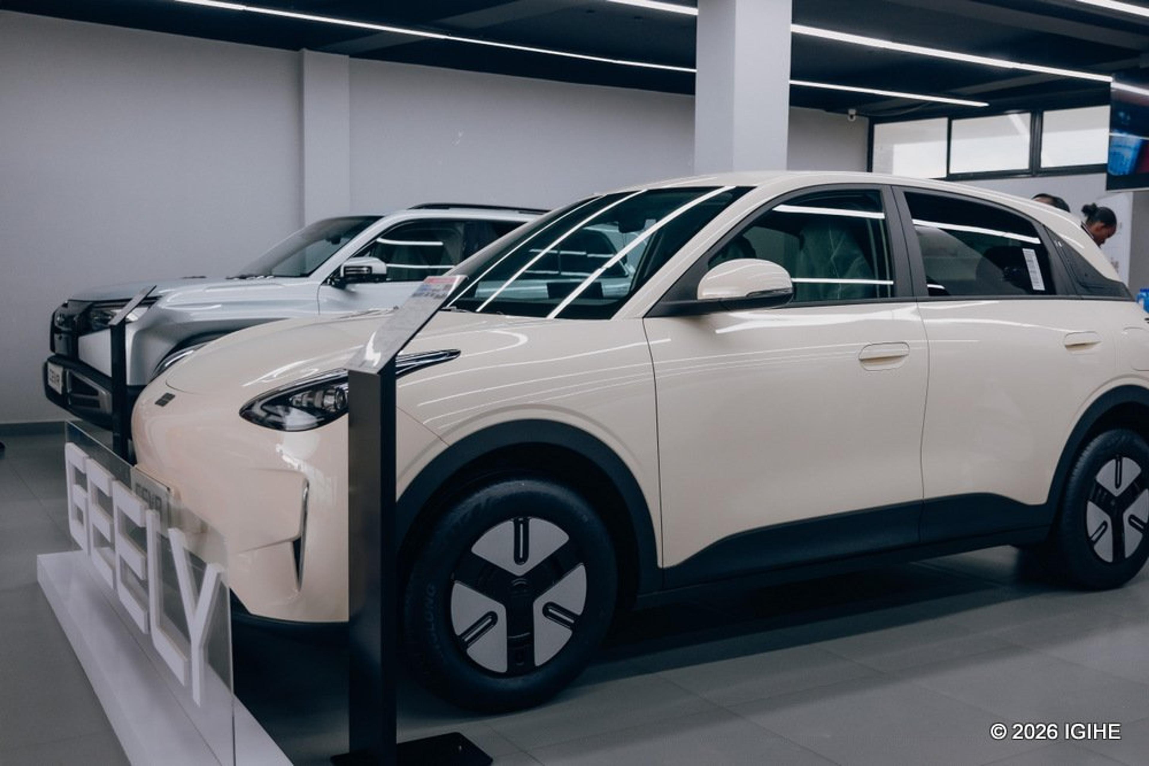 Equity Bank Rwanda partners with ECVR to ease vehicle financing