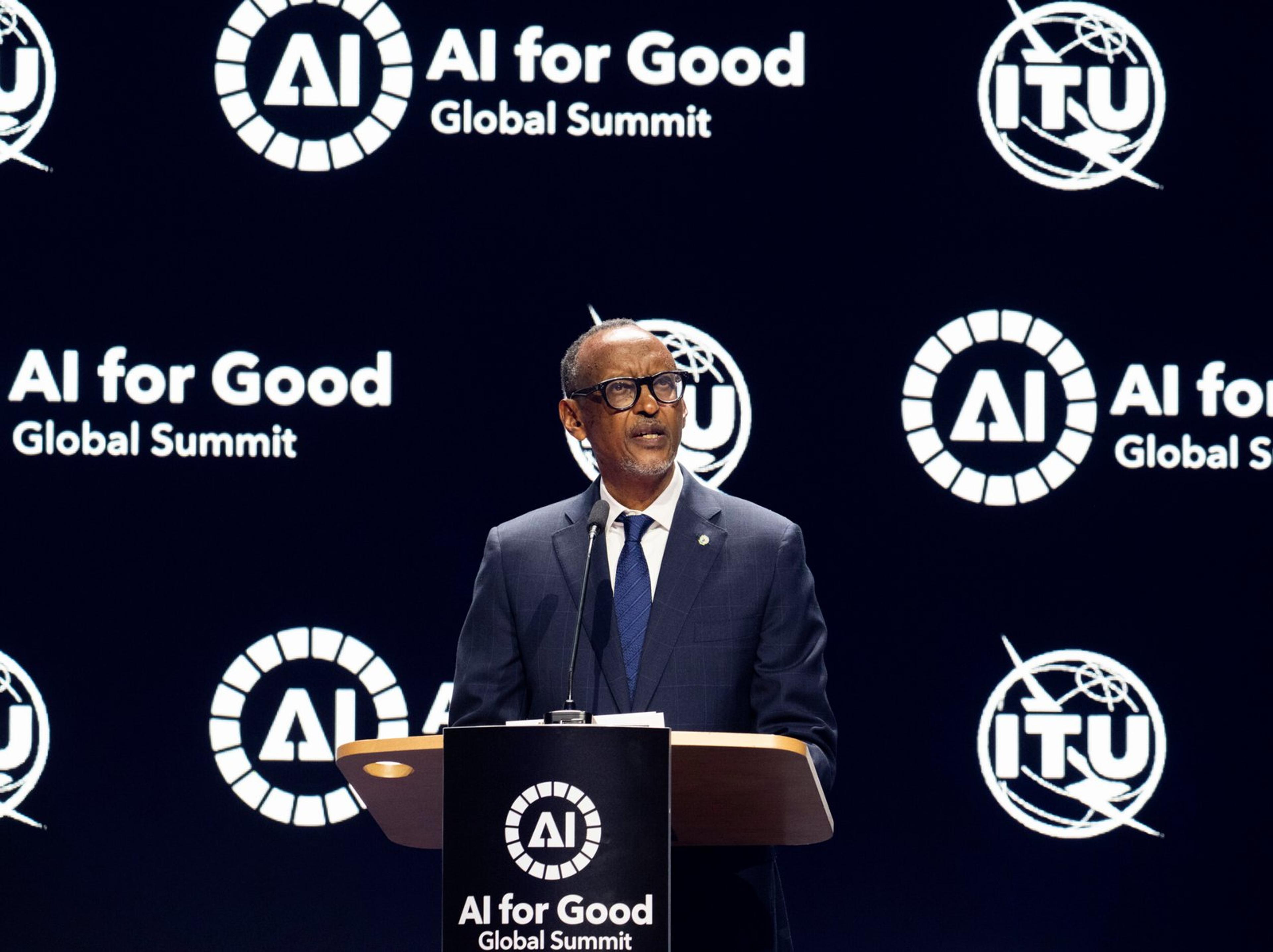 Kagame Outlines Three Priorities for Global AI Policy
