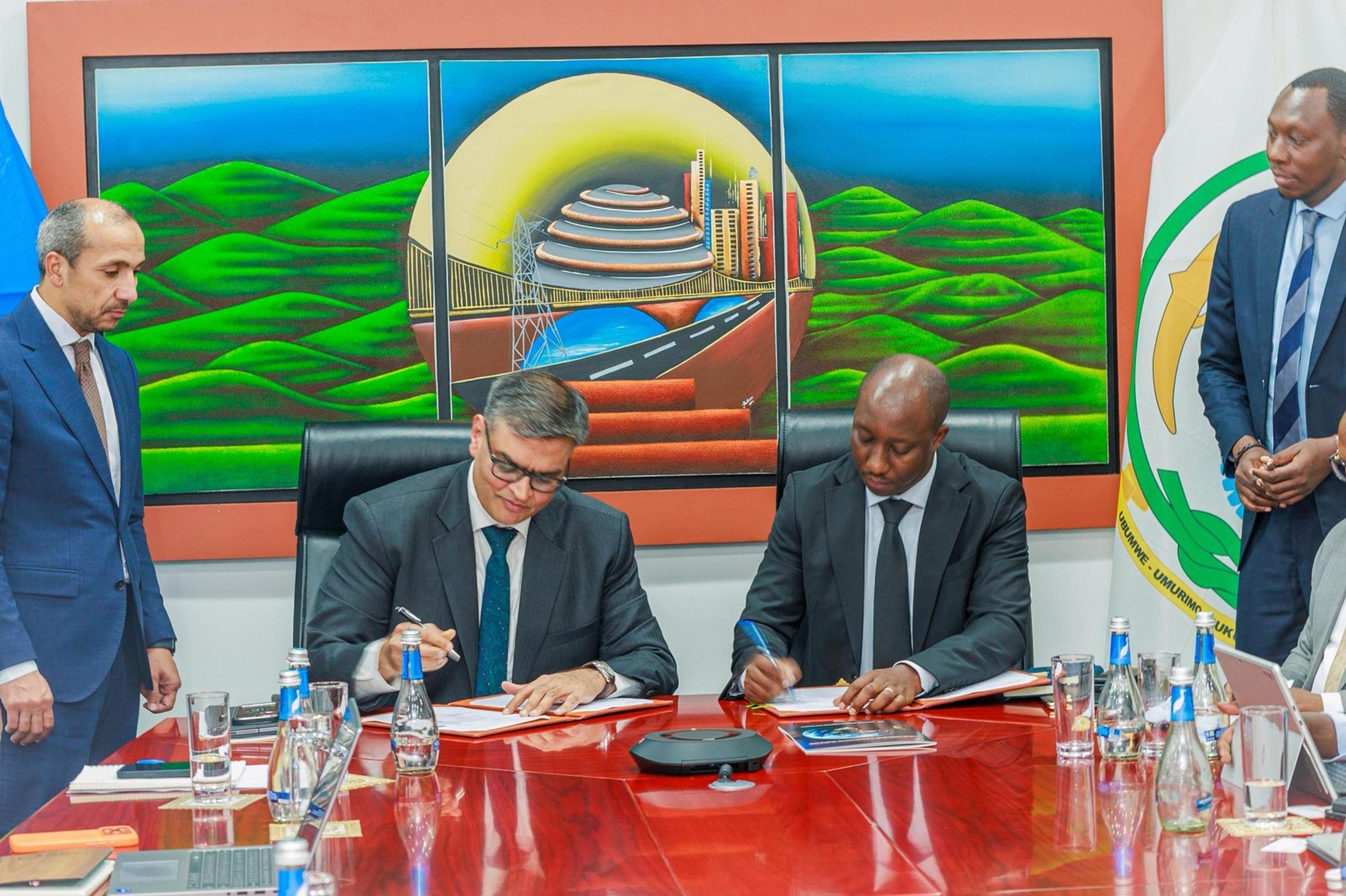 Rwanda Signs Solar Deal With Global Alliance, Eyes Agriculture and Rooftop Power