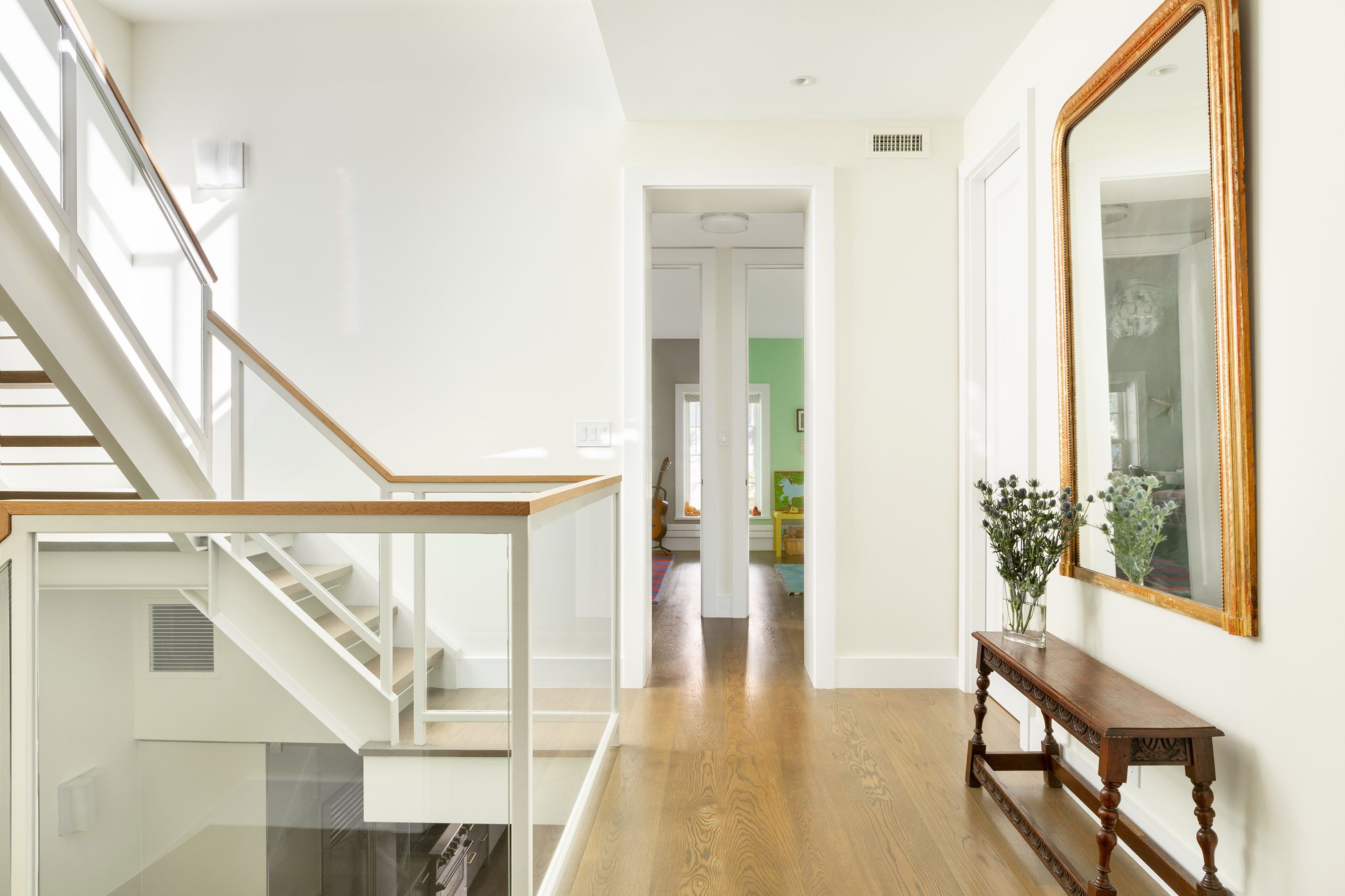 Clinton Hill Carriage House 2nd Floor Hallway